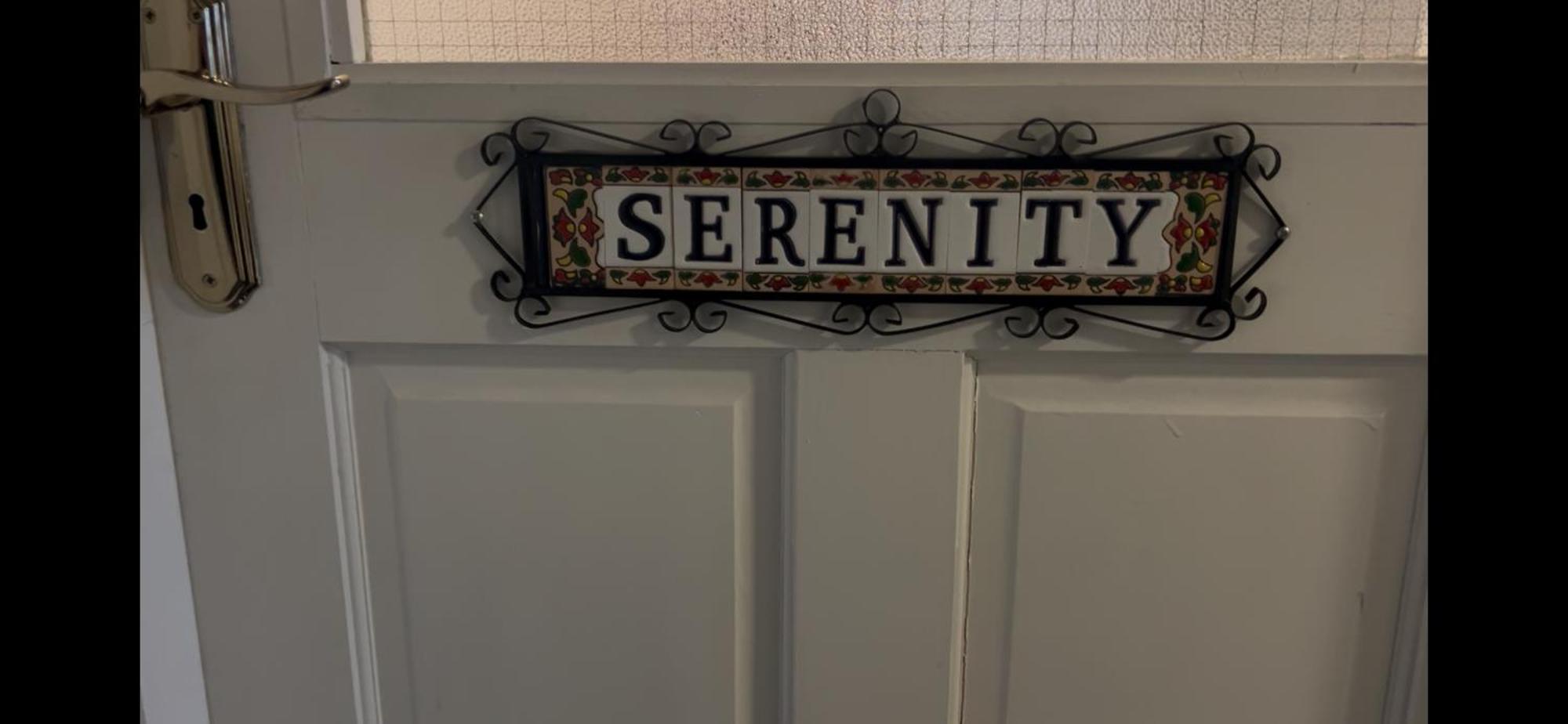 Serenity 朗福德 外观 照片
